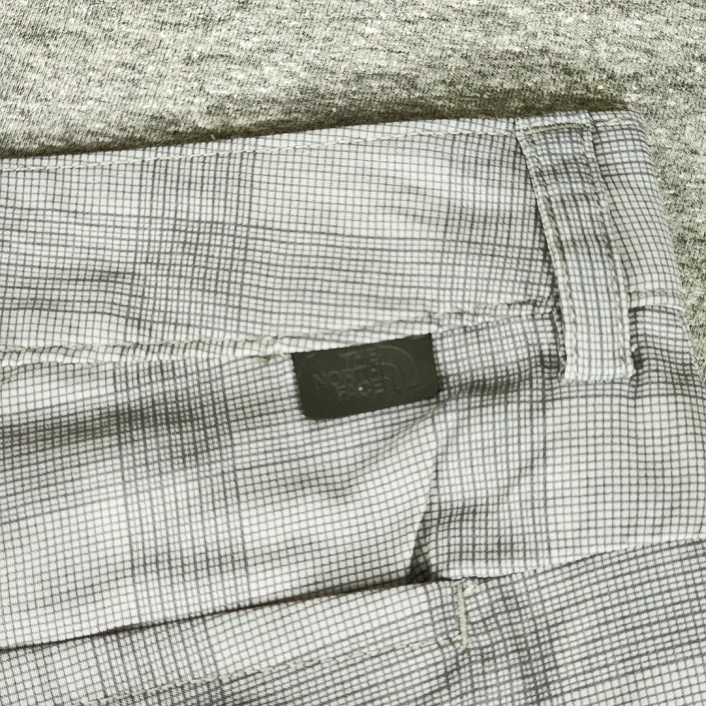 NorthFace Plaid Short 40 Men Nylon Flat Front Gray 9